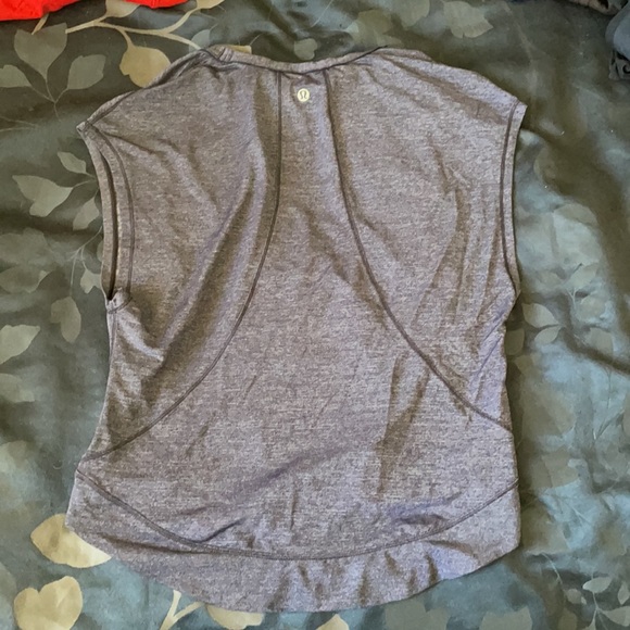 Lululemon navy top cap sleeve sz small - Picture 3 of 3